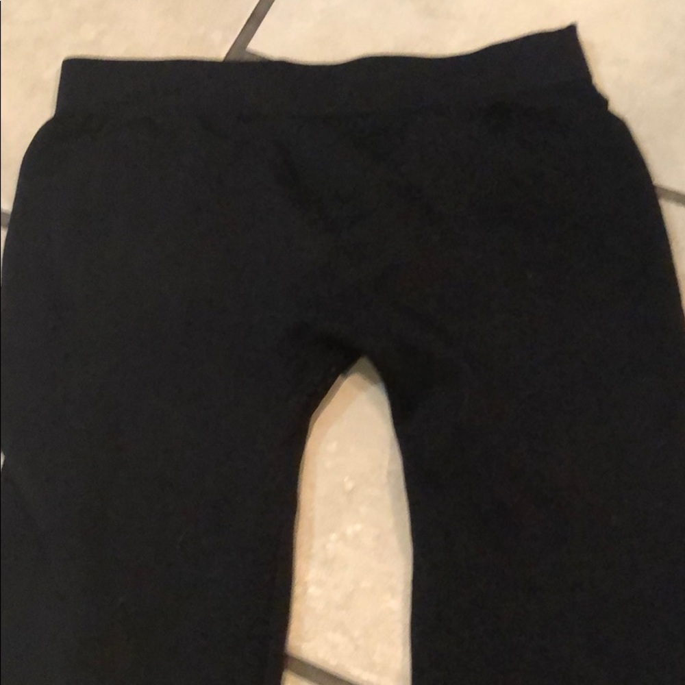 Black leggings